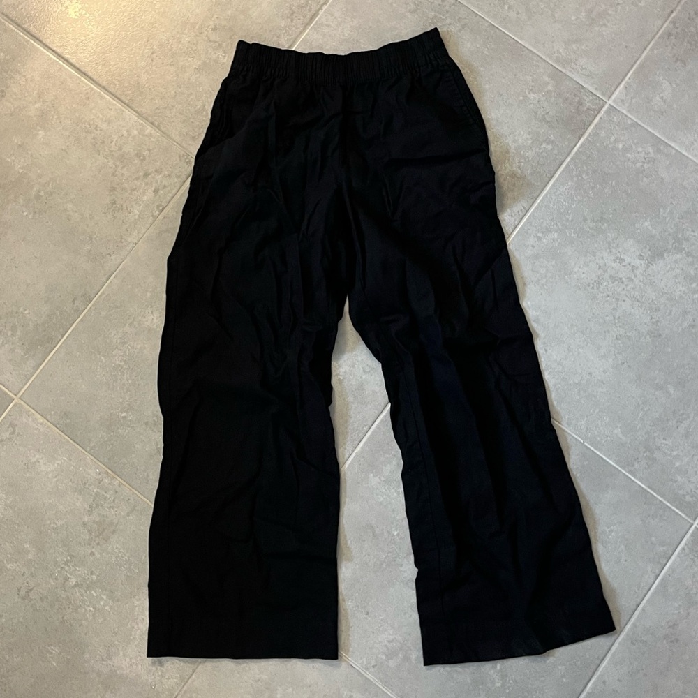 Women’s Old Navy Black Linen Blend Wide Leg Pants. Size Small.